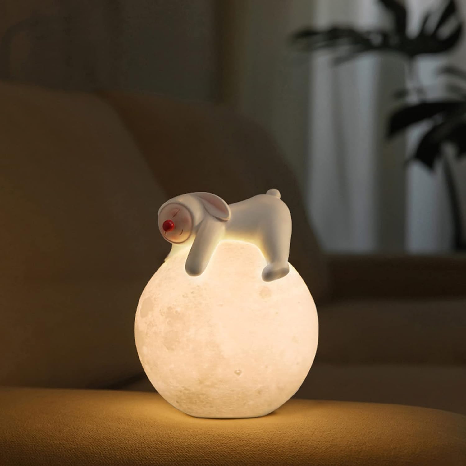 STATUE LAPIN NEZ ROUGE AVEC BALLON