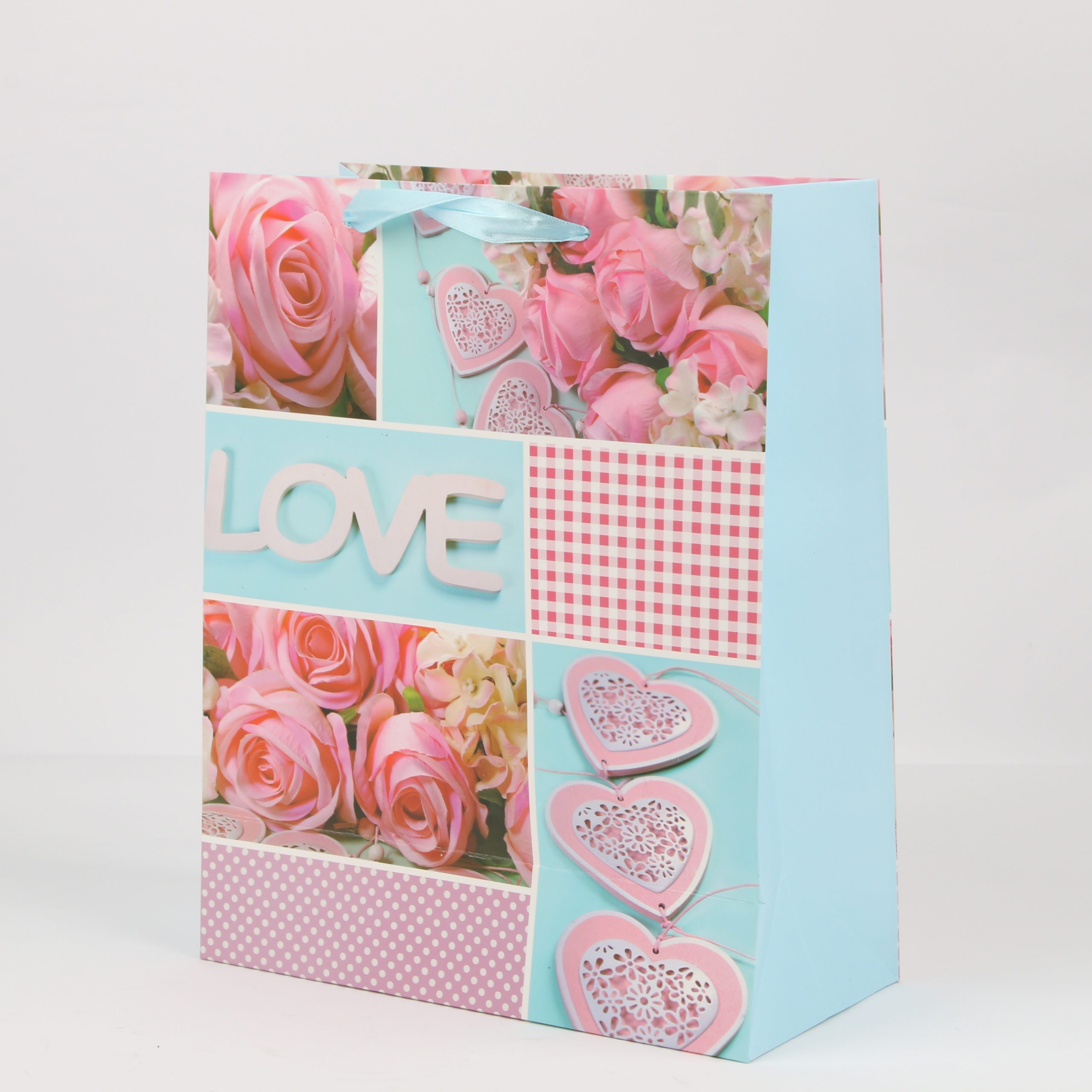 SAC CADEAU COEUR LOVE 42*31*12 CM SAC CADEAU COEUR LOVE 42*31*12 CM