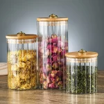 BOITE DE CONSERVATION EN VERRE GF COUVERCLE EN BAMBOU POIGNEE DOREE