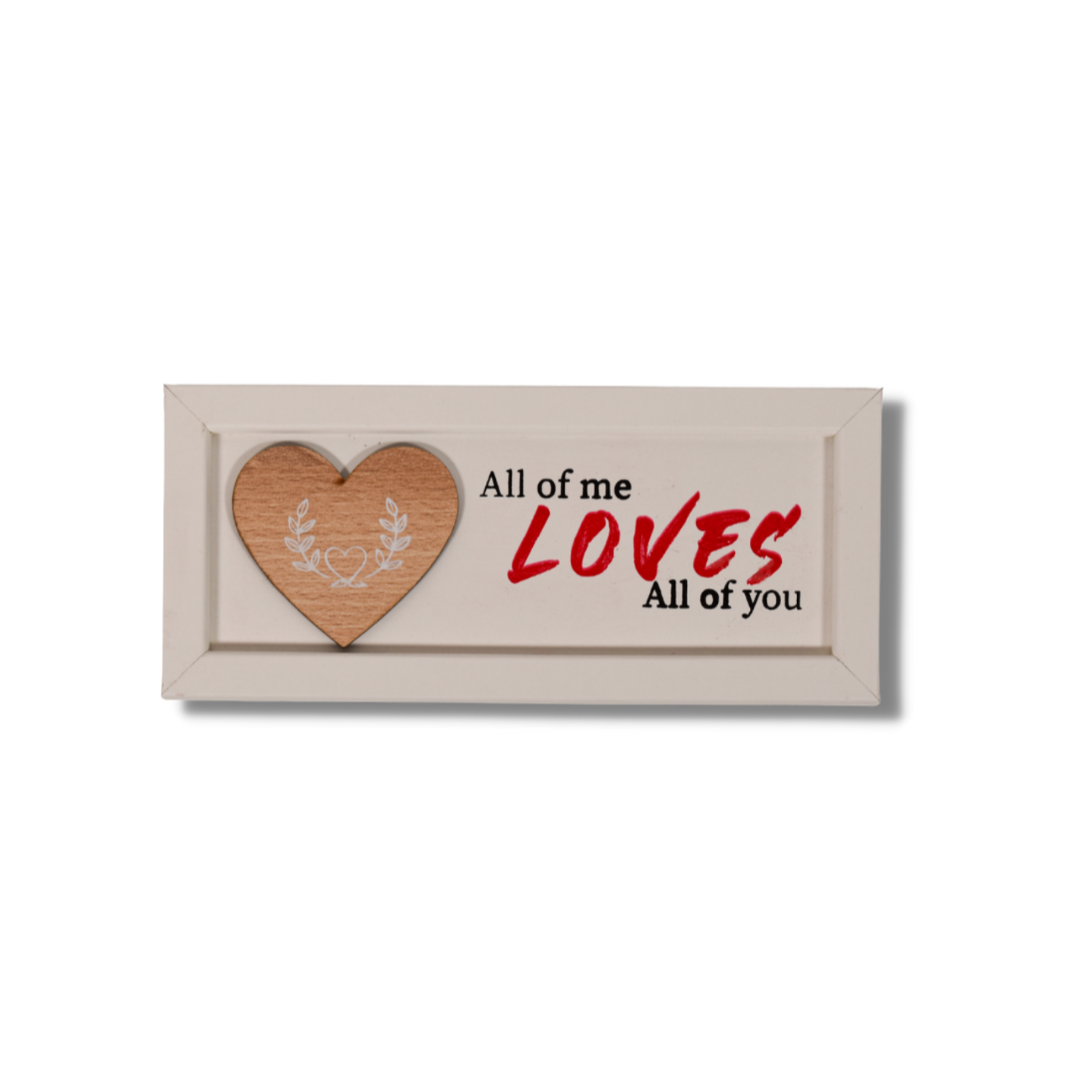 DECO MURAL LOVA AVEC COEUR 22X9CM DECO MURAL LOVA AVEC COEUR 22X9CM