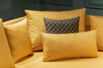 SALON D’ANGLE ZOOM AVEC POUF GRATUIT