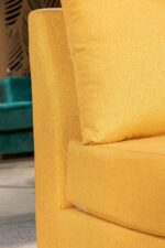 SALON D’ANGLE ZOOM AVEC POUF GRATUIT