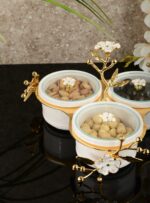 SET 3 BOLS  AMUSE BOUCHE PORCELAINE AVEC SUPPORT DORE FLORAL