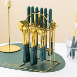 SET COUVERT VERT AVEC SUPPORT METAL DORE