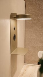 TRAVERTA PACK LIT +2 CHEVETS+2 LAMPES AVEC USB+COMMODE+ MIROIR - 180X200