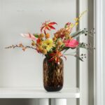 VASE EN VERRE MOAI VISAGE MARRON LONG