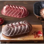 ASTRA BATON MOULE A CAKE